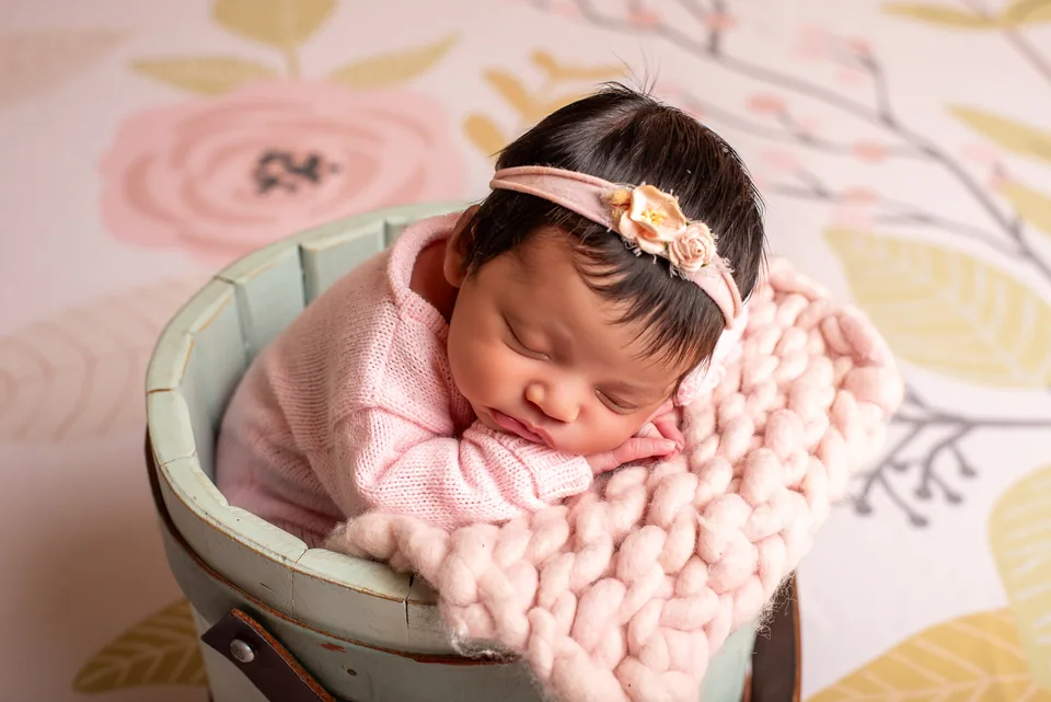 Ensaio newborn: por que os primeiros 15 dias mudam tudo